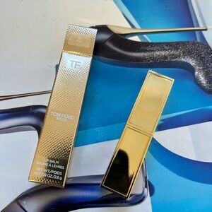 Tom Ford Soleil Lip Balm ~06 ISLE~ 0.09oz/2.8 g - NEW in Box 2025